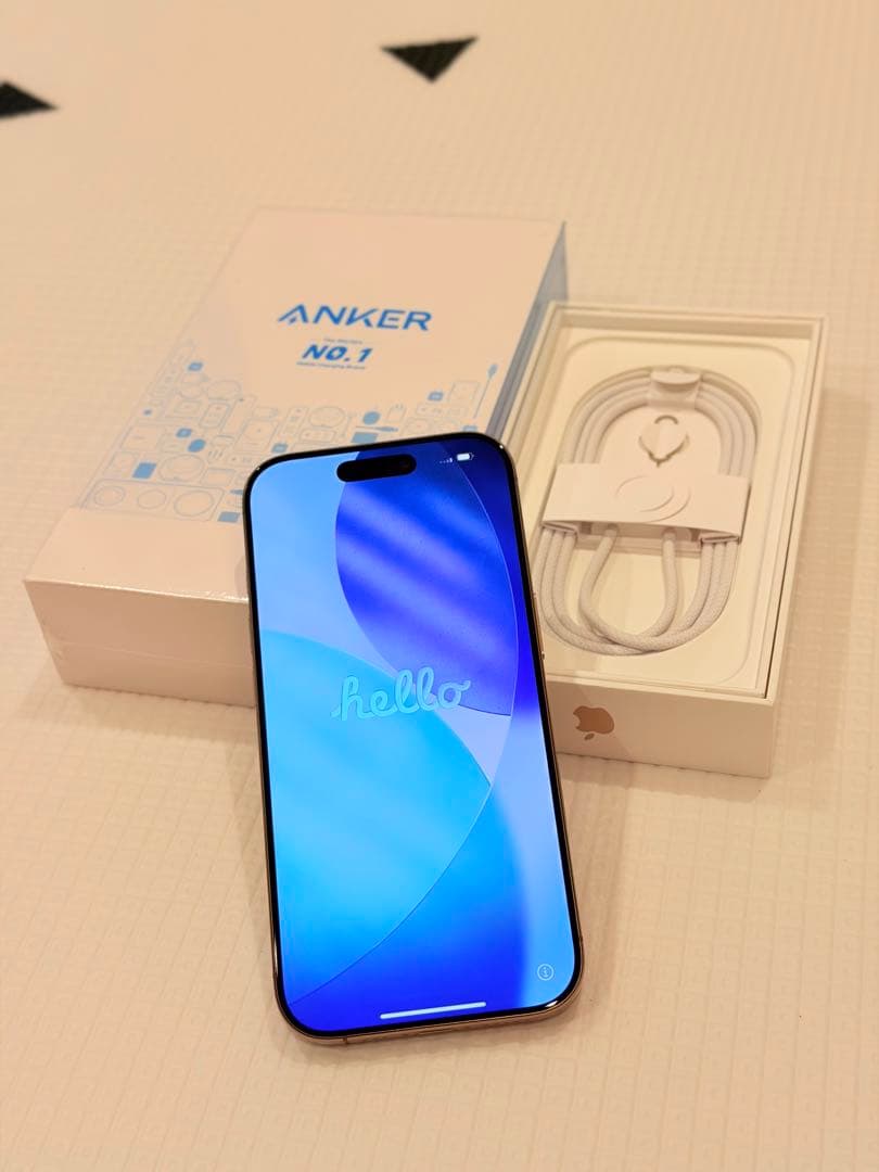 極美品✨iPhone 16 Pro 128GB デザートチタニウム+フィルム2枚