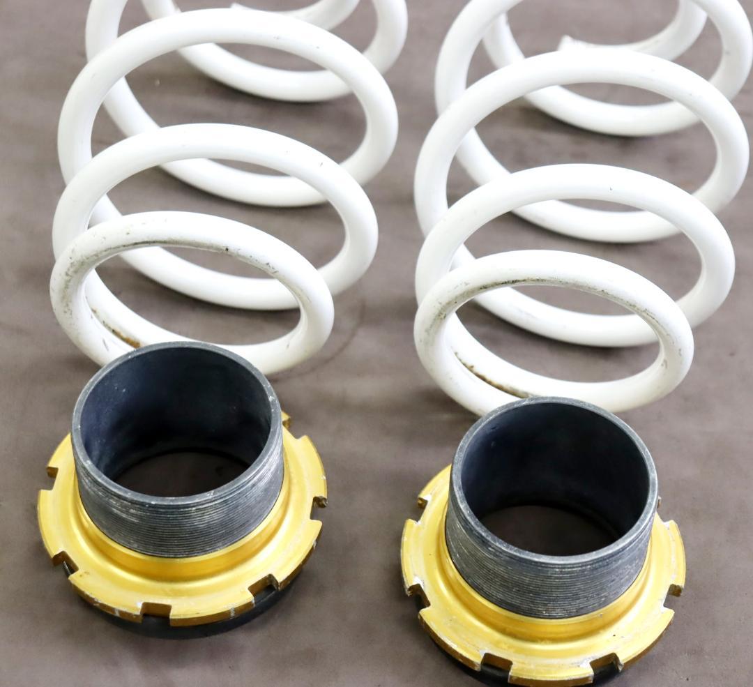 トヨタ プリウス ZVW30 ZVW35　車高調（リアバネ）