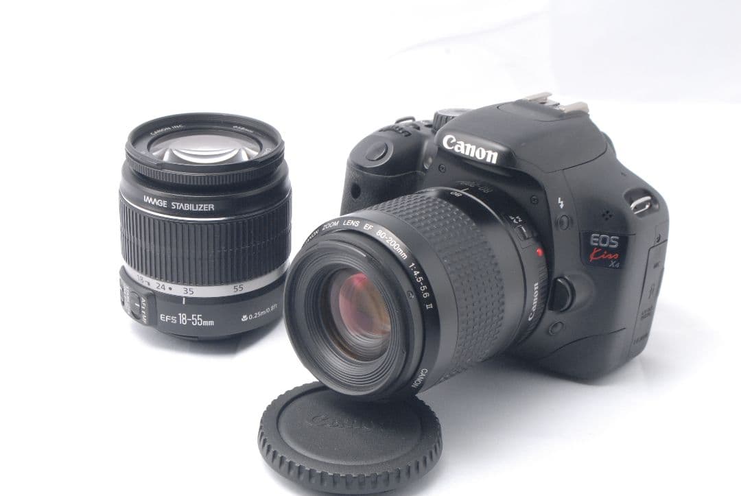 Canon EOS Kiss X4 ★一眼レフカメラ★望遠レンズ付☆Wレンズ☆