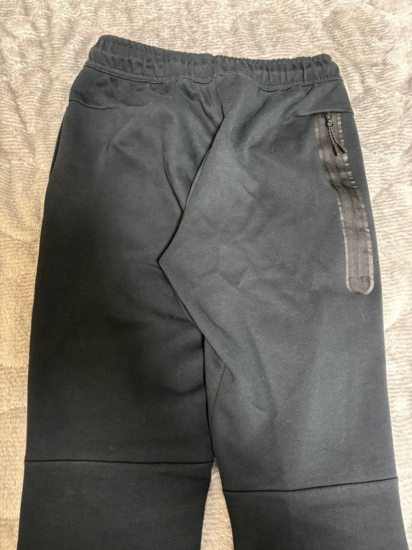 [美品]Nike テックフリース フルジップパーカー ブラック Mサイズ