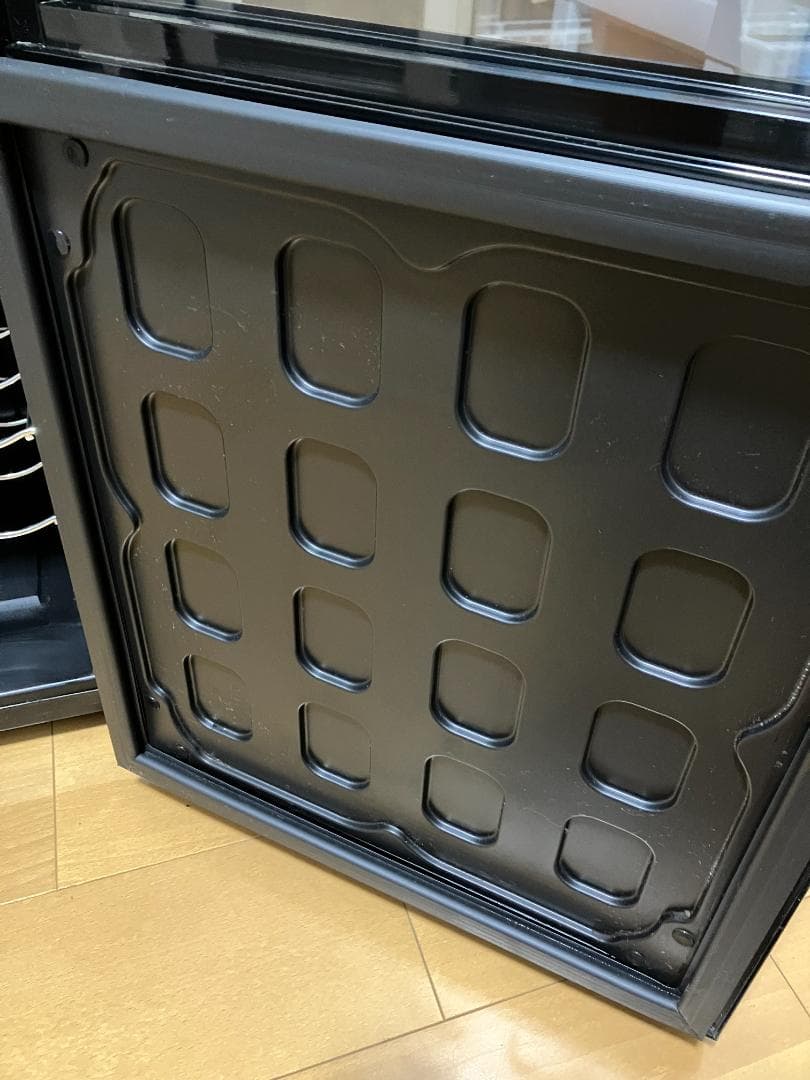 【中古美品(凹み有)】ottostyle.jp ワインセラー(最大32本収納)