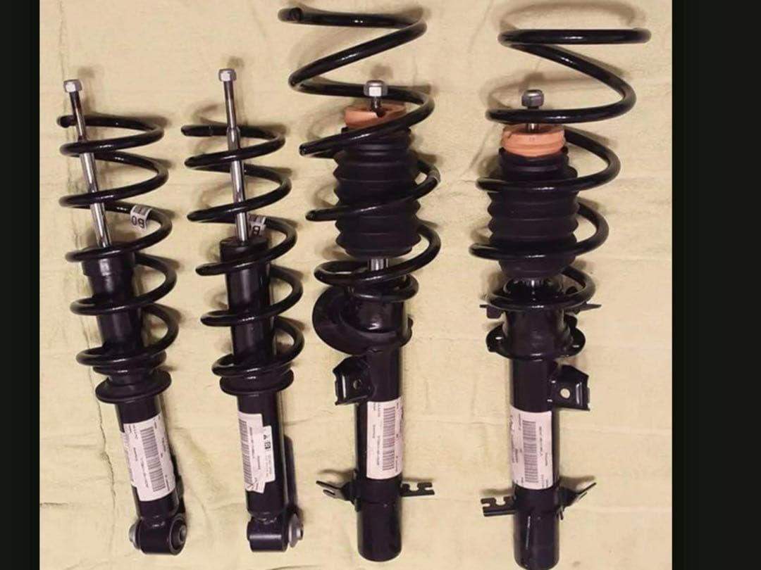 MINI R60 クロスオーバー 純正　サスペンションキット