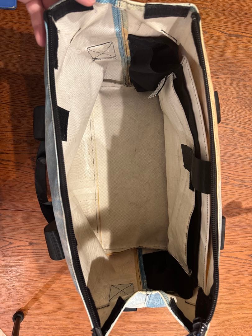 FREITAG LOIS ベージュ/スカイブルー