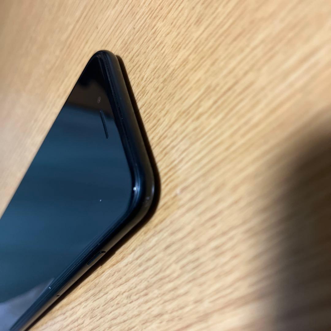 iPhone SE 2 SIMフリー