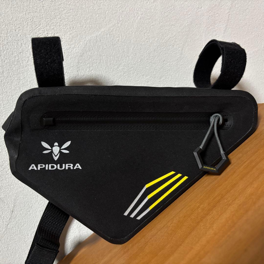 アピデュラ　フレームバッグ1リットル