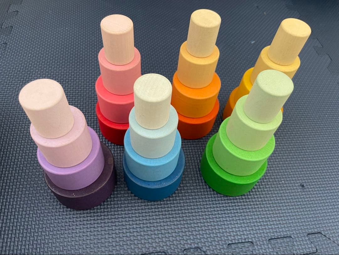 GRAPATグラパット / ネストボウル　木製　積み木セット　虹色