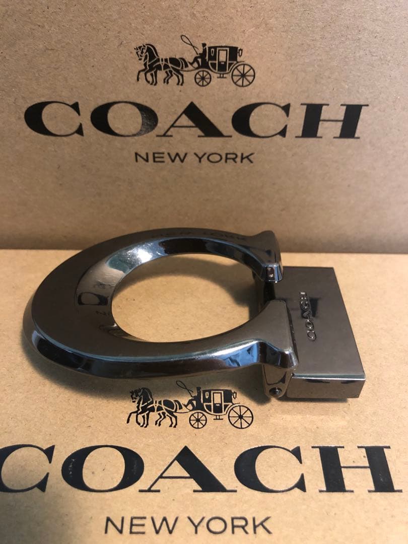 セール COACHコーチ新品正規品リバーシブルレザーベルト 回転バックル2個