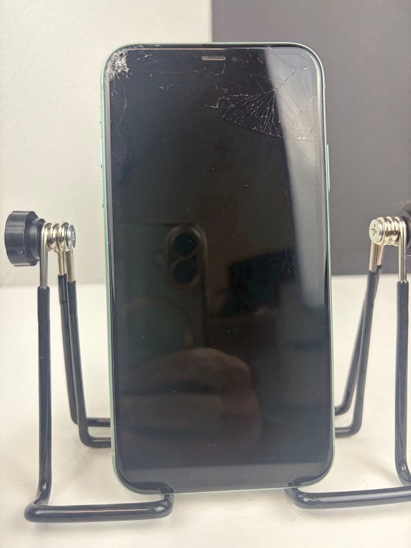 iPhone 11 A2221 128GB スマホ