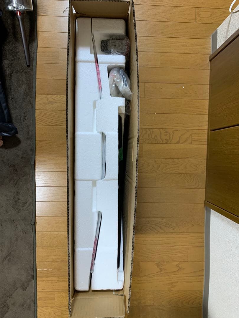 MSI 31.5型ワイド 液晶ディスプレイ（湾曲型） Optix AG32C