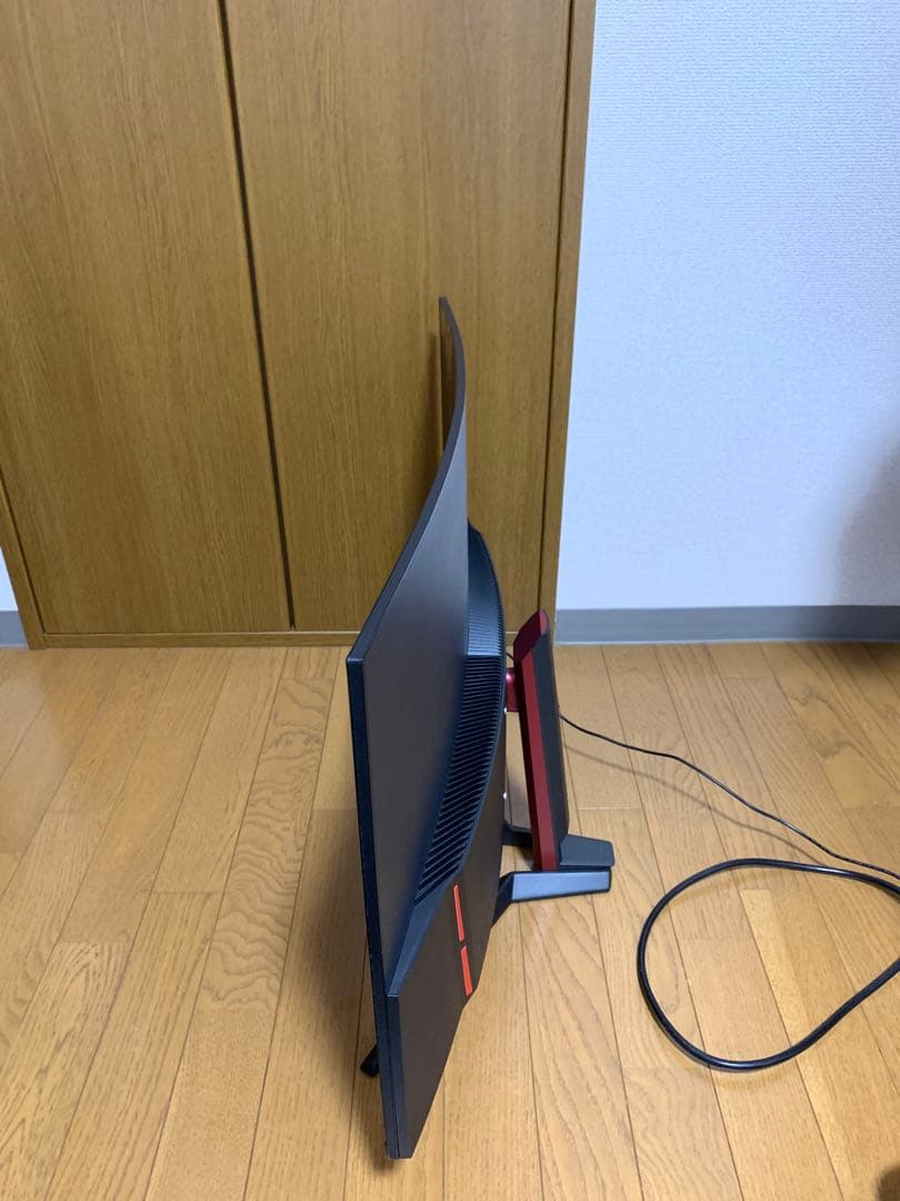 MSI 31.5型ワイド 液晶ディスプレイ（湾曲型） Optix AG32C
