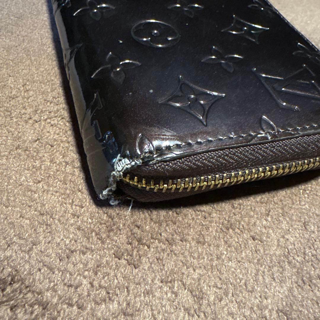 k*1様 ルイ・ヴィトン モノグラムヴェルニ ジッピーウォレット 長財布 ブラッ