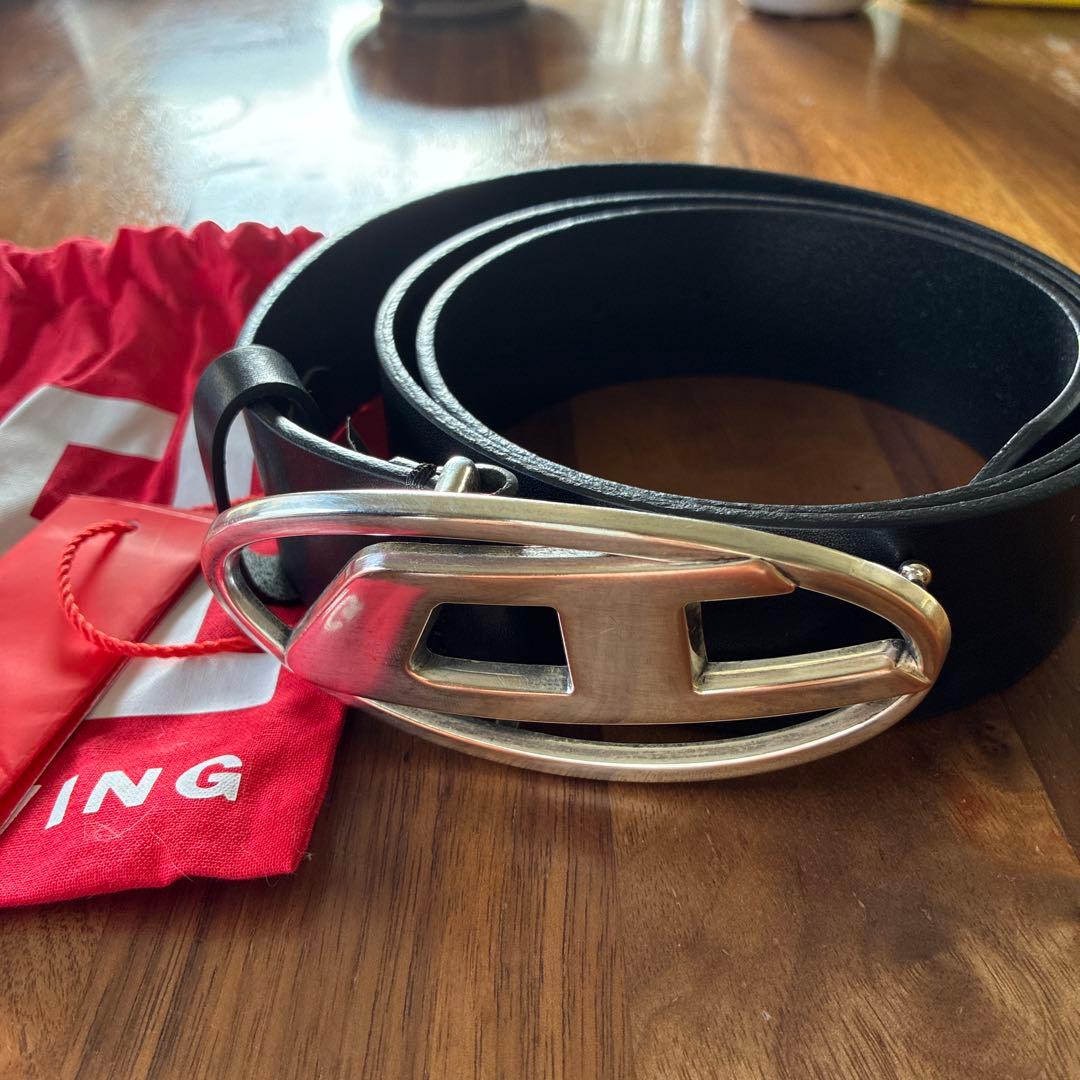 ニョ　DIESEL 1DR オーバルD ロゴ ベルト 95cm