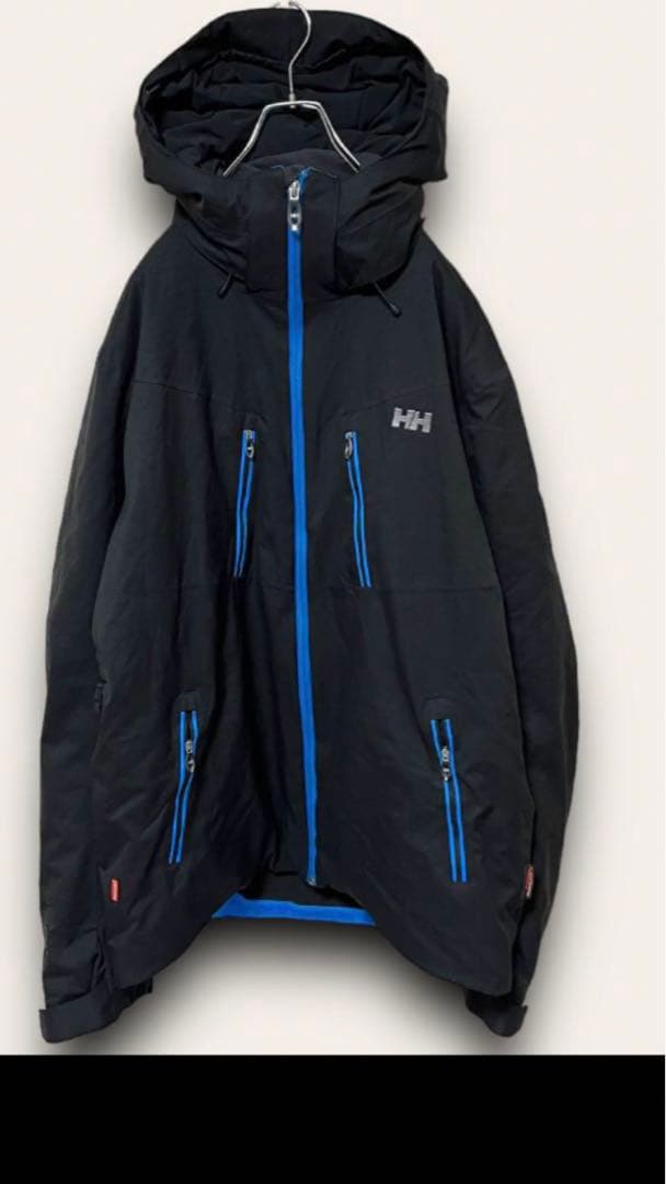 HELLY HANSEN（ヘリーハンセン）のマウンテンパーカー　黒　XLサイズ