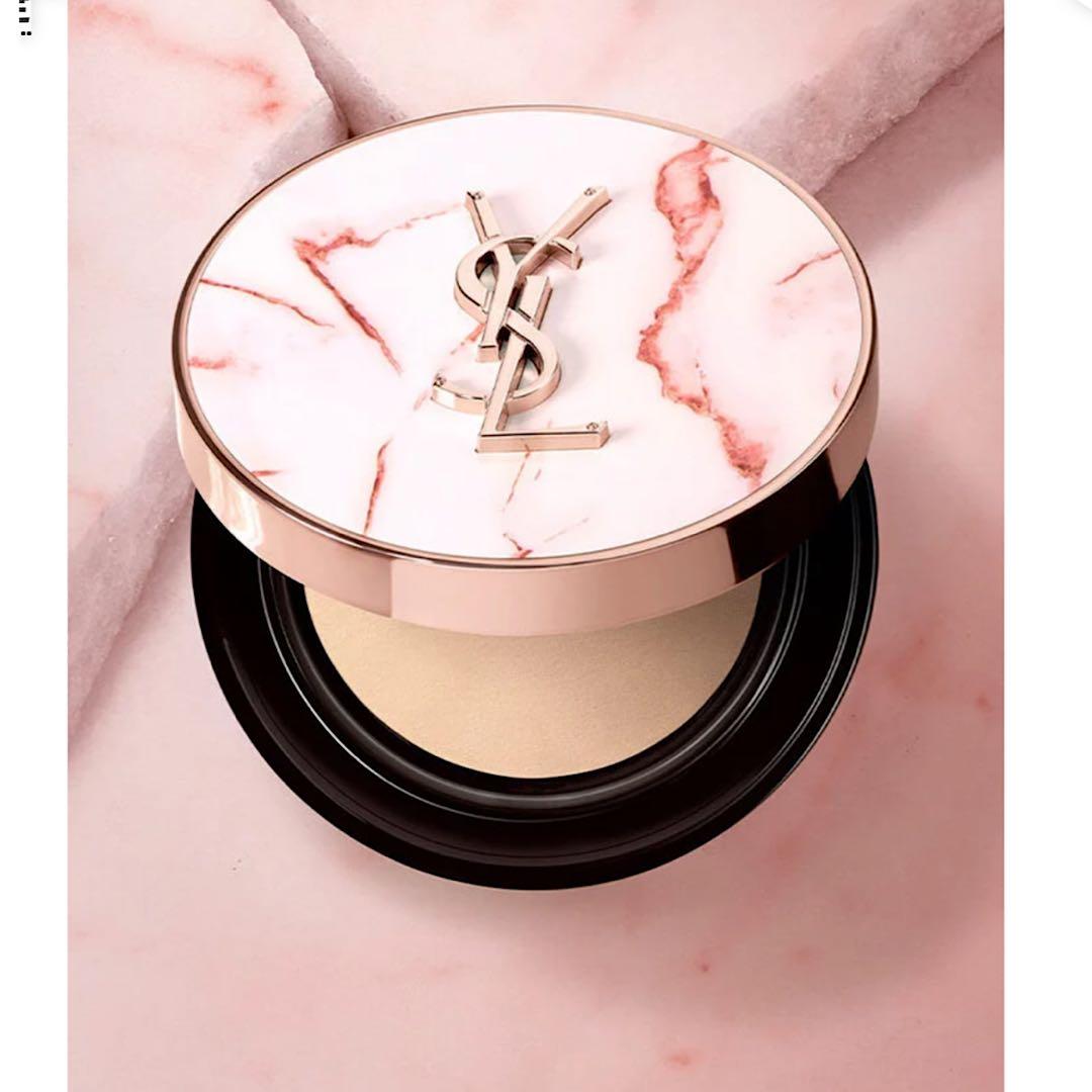 YSL ラディアント タッチ グロウパクト 〈コレクター〉No.B10