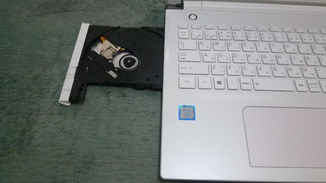 dynabook EX/56DW CPUi3 第７世代美品動作中古品