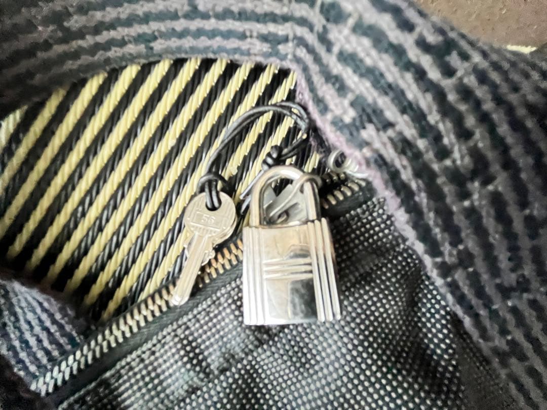 エルメス　エールライン　メンズバッグ　ファスナー&キー付き　ダークグレー