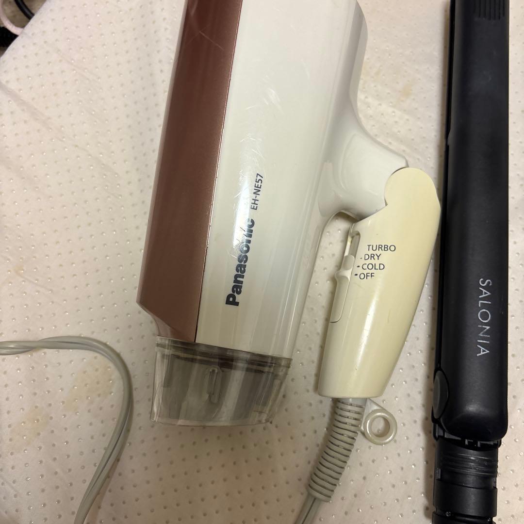 ヘアドライヤー・アイロン・ブラシセット