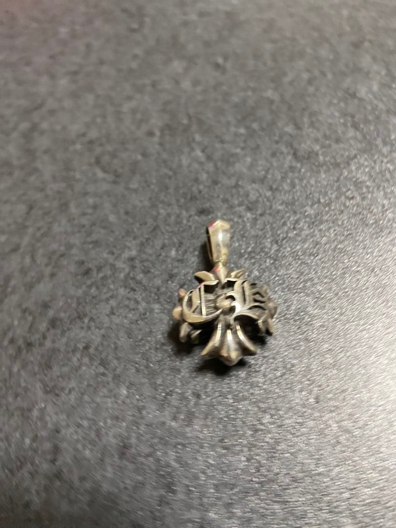 アクセサリー ChromeHearts Plus CH Charm