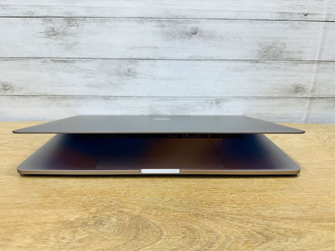 MacBook Pro i7 (MacOS 2022年/Office＋Win11