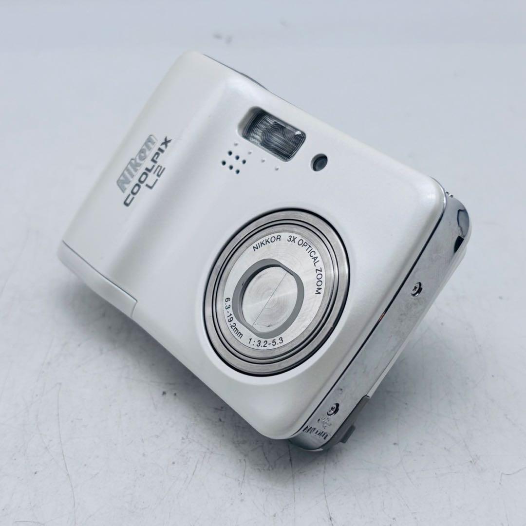 【美品動作確認済み】Nikon COOLPIX L2 単三電池