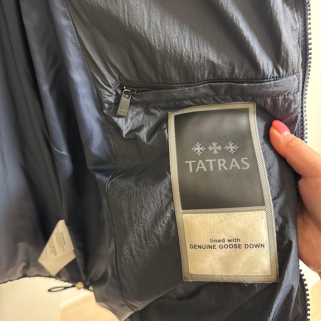 美品 TATRAS ダウン サイズ3 ネイビー ポリテアマ