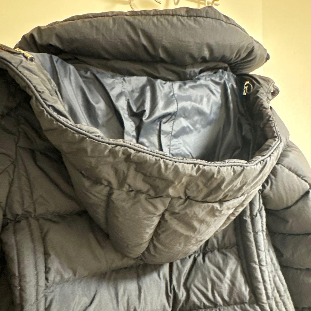 美品 TATRAS ダウン サイズ3 ネイビー ポリテアマ