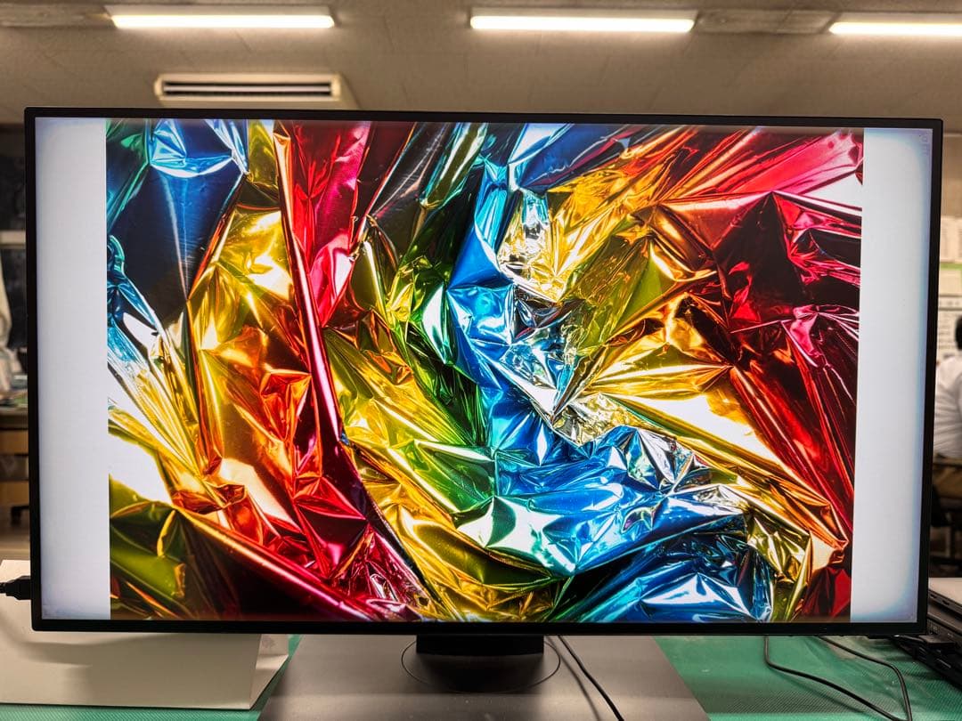 DELL 4K Ultra HD モニター 本体　（元箱アリ）