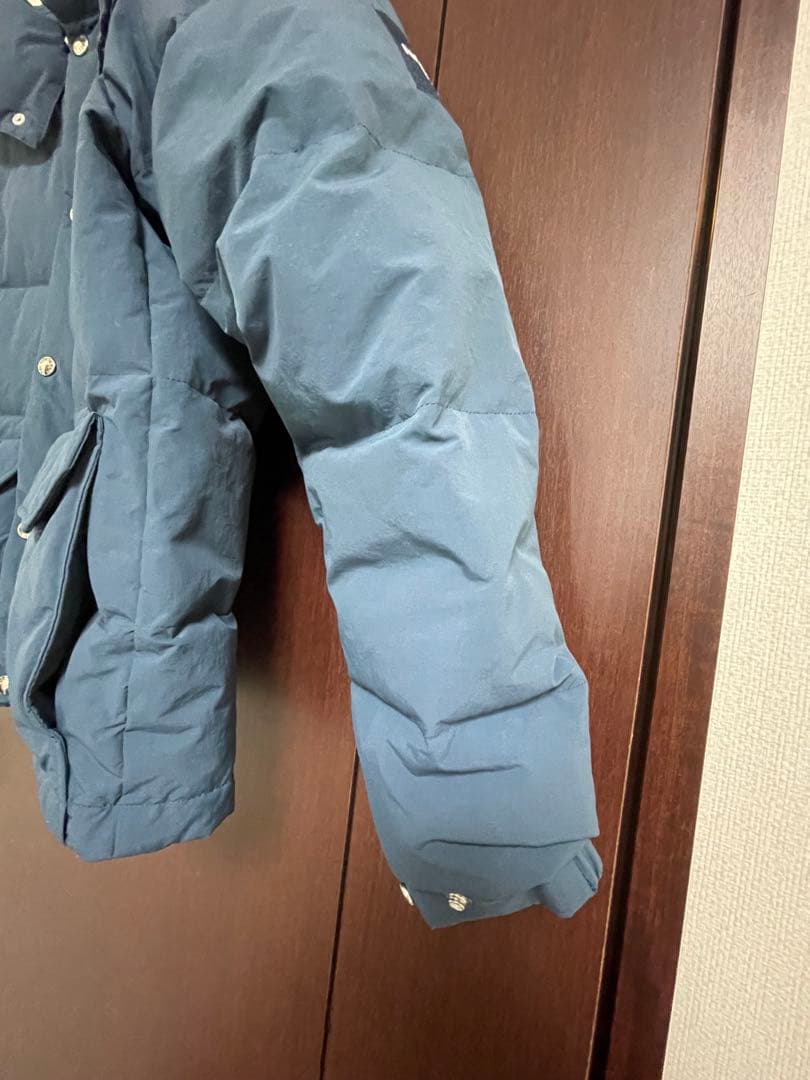 美品　ノースフェイス キャンプシエラ　ダウン ヘリーハンセン　M