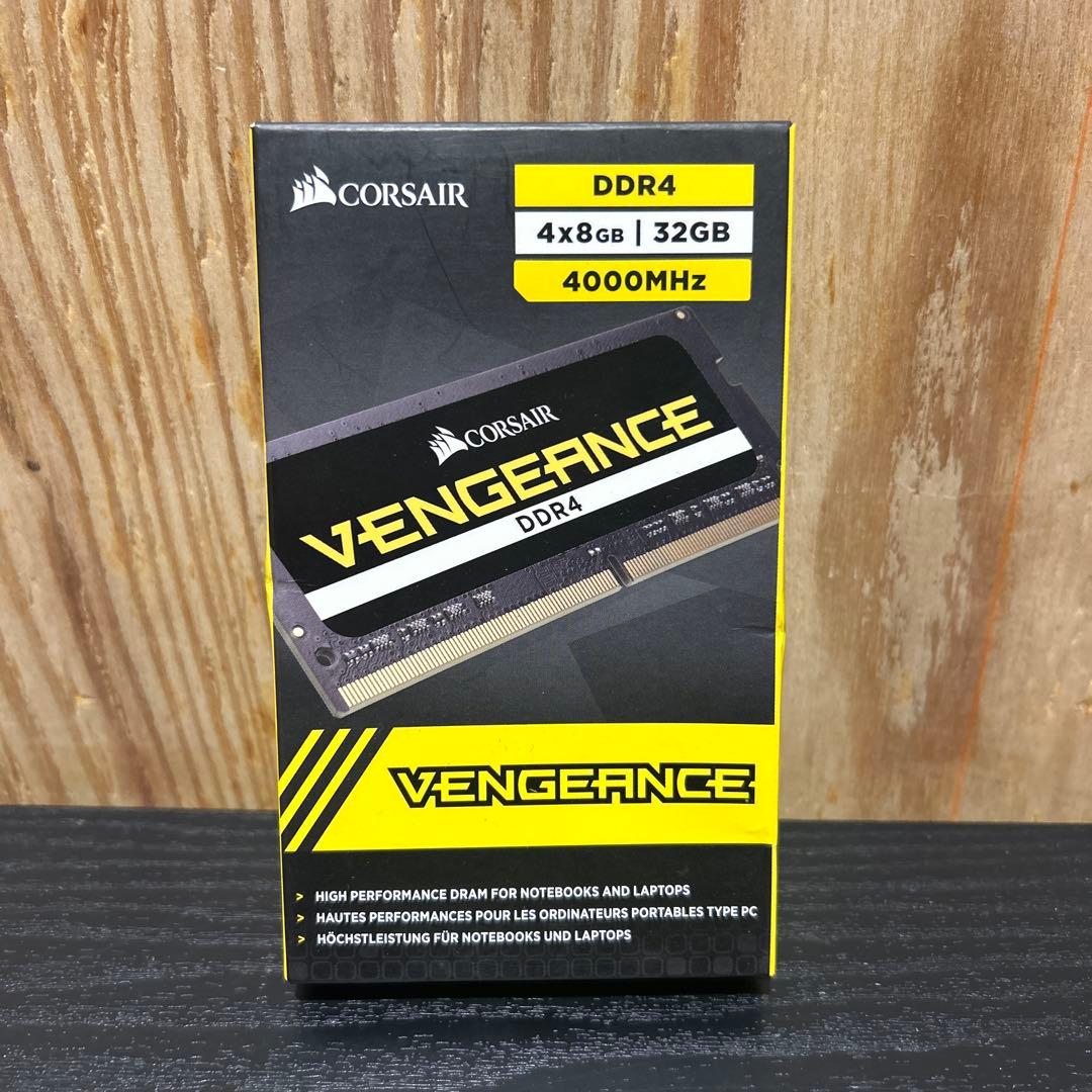 メモリー CORSAIR VENGEANCE DDR4 32GB 4000MHz