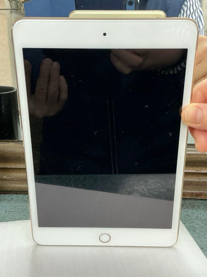 iPad mini4 128GB ゴールドWi-Fi 美品