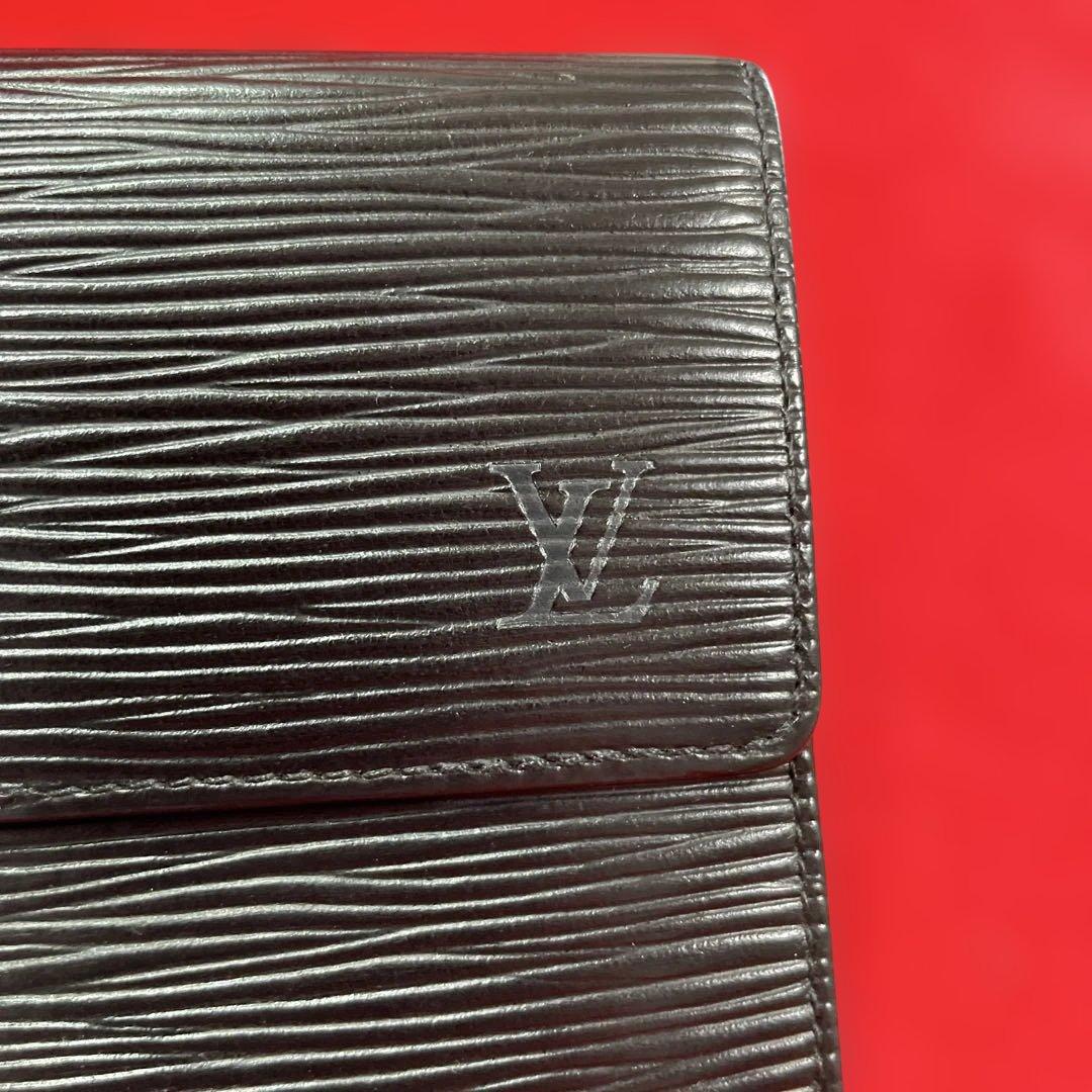 ルイヴィトン 長財布 エピ レザー 黒