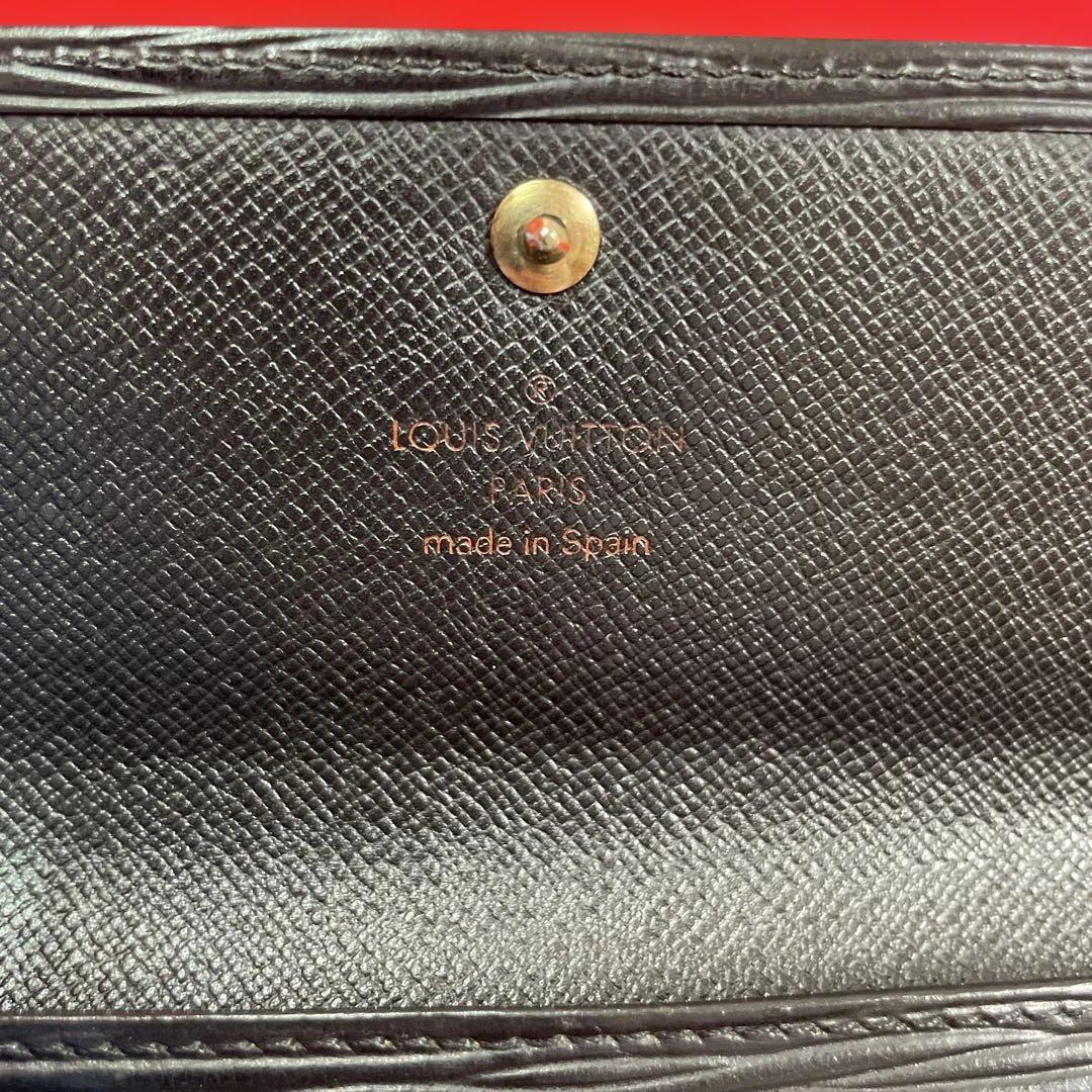 ルイヴィトン 長財布 エピ レザー 黒