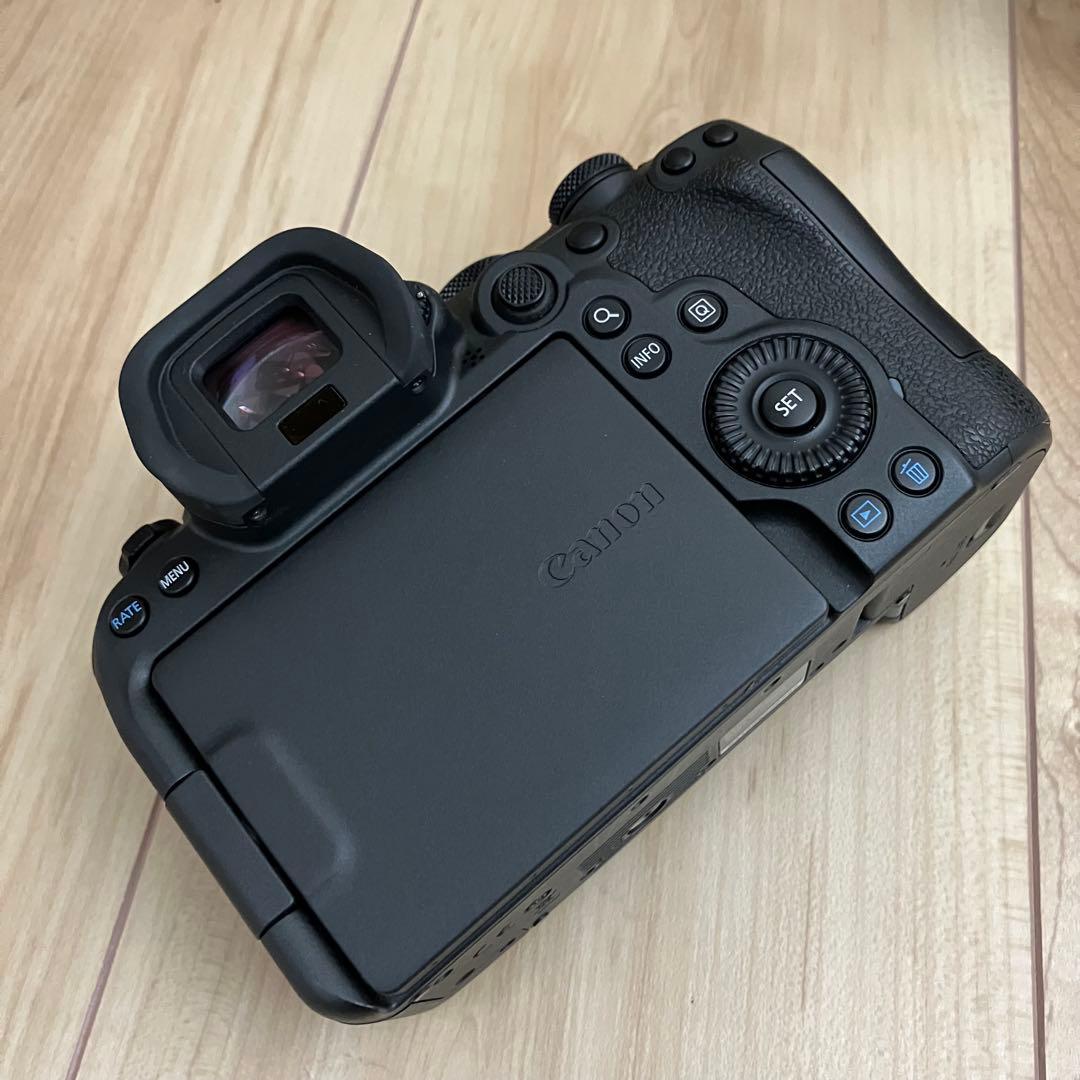 Canon EOS R6 Mark II ボディ マーク2 キレイ　ショット数少
