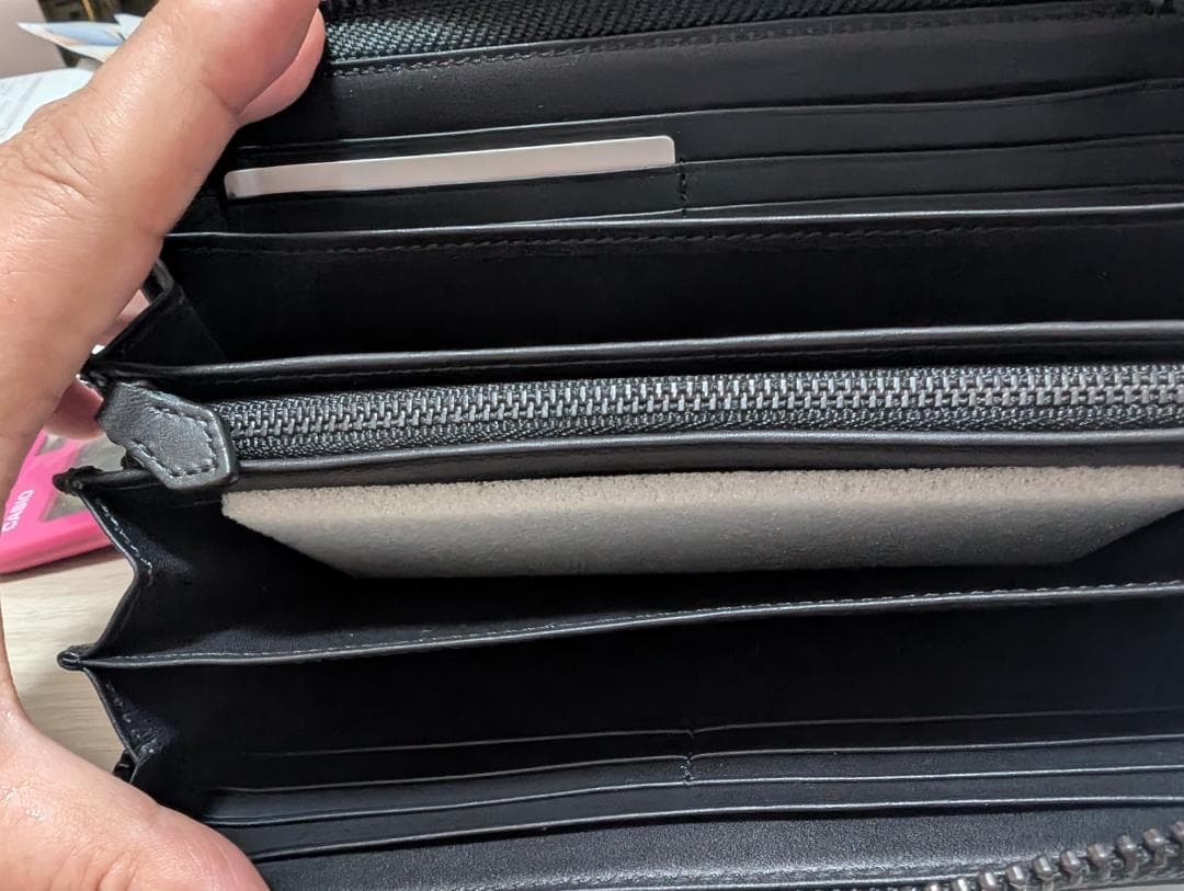 VivienneWestwood。迷彩柄。定価28000円。