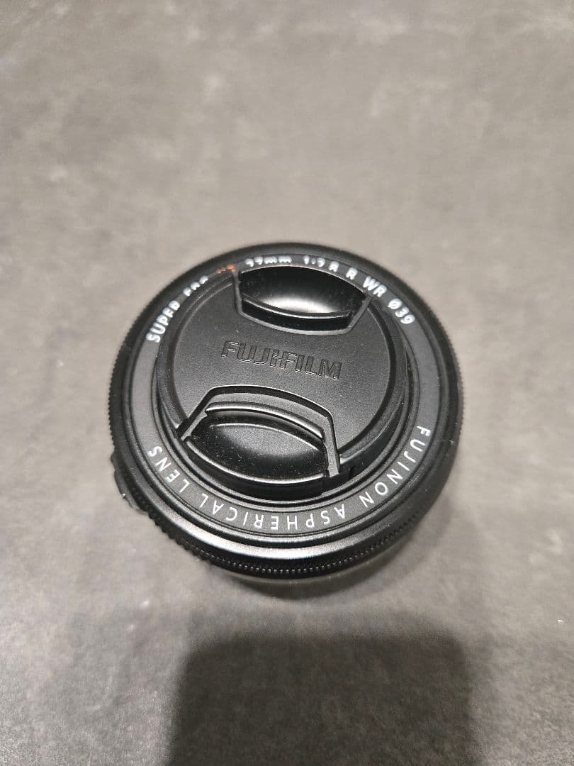 FUJIFILM XF27mmF2.8 R WR レンズ