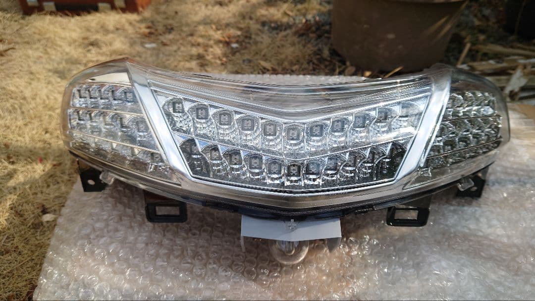 ヤマハ YAMAHAマジェスティ250 SG20J 社外テールランプ 新品未使用