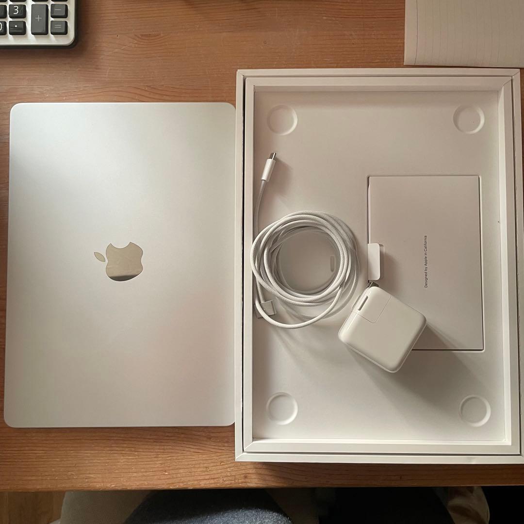 MacBook Air m3 13インチ