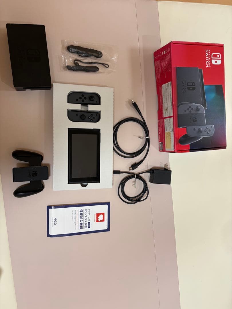 Nintendo Switch 本体 動作確認済み 付属品完備