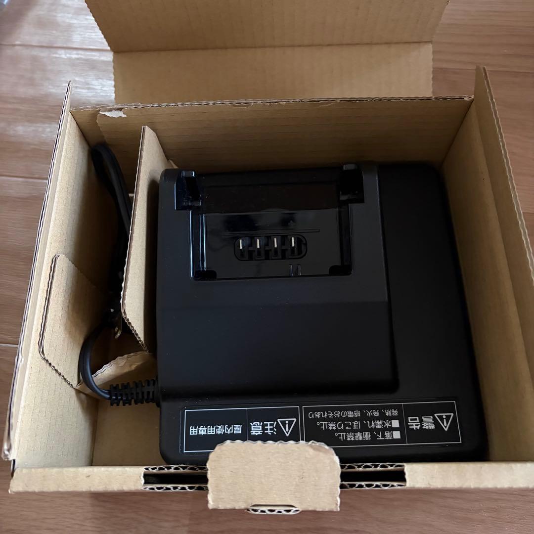 新品未使用！Panasonic NKJ075Z 充電器