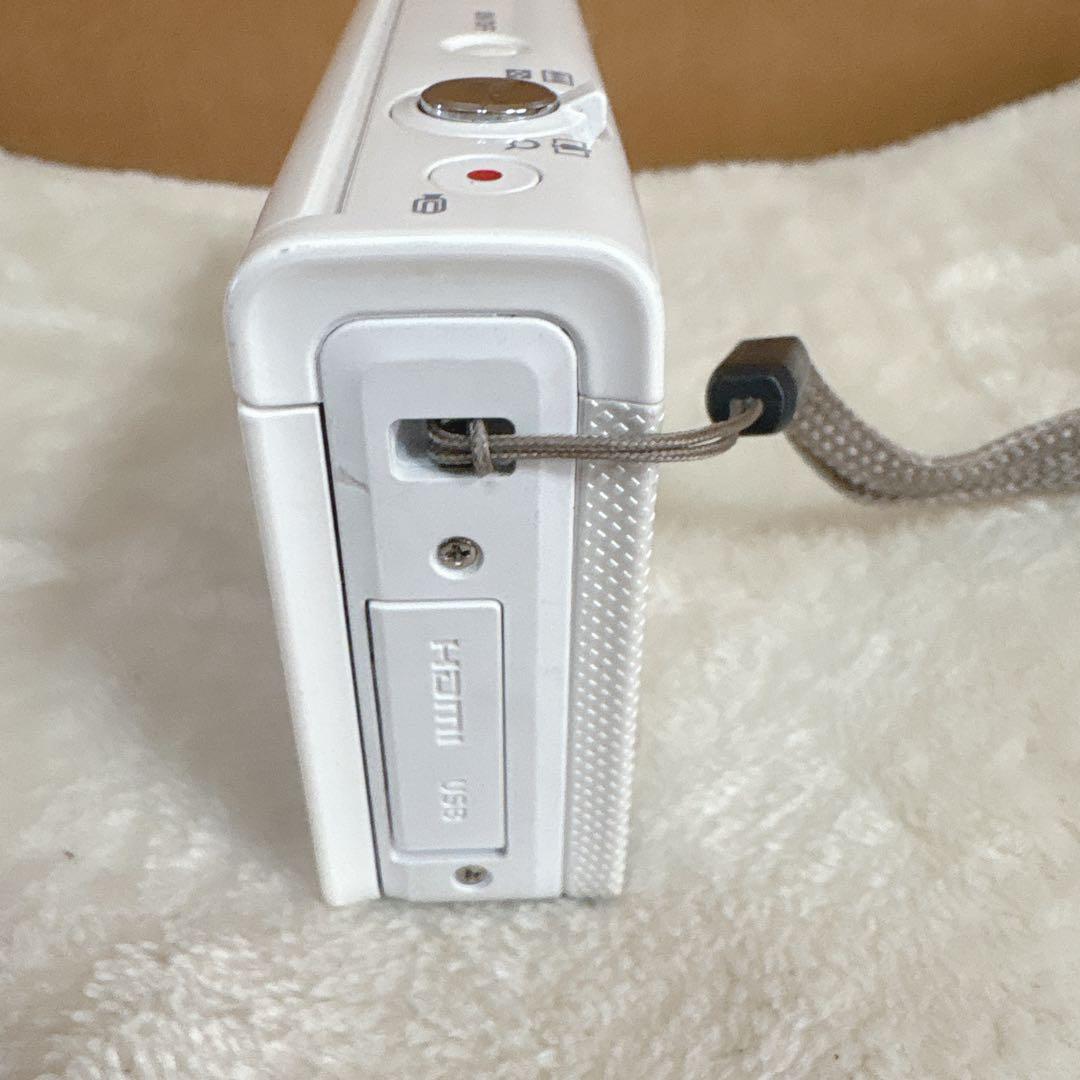 CASIO カシオ EX-ZR70 ホワイト デジタルカメラ　Wi-Fi搭載