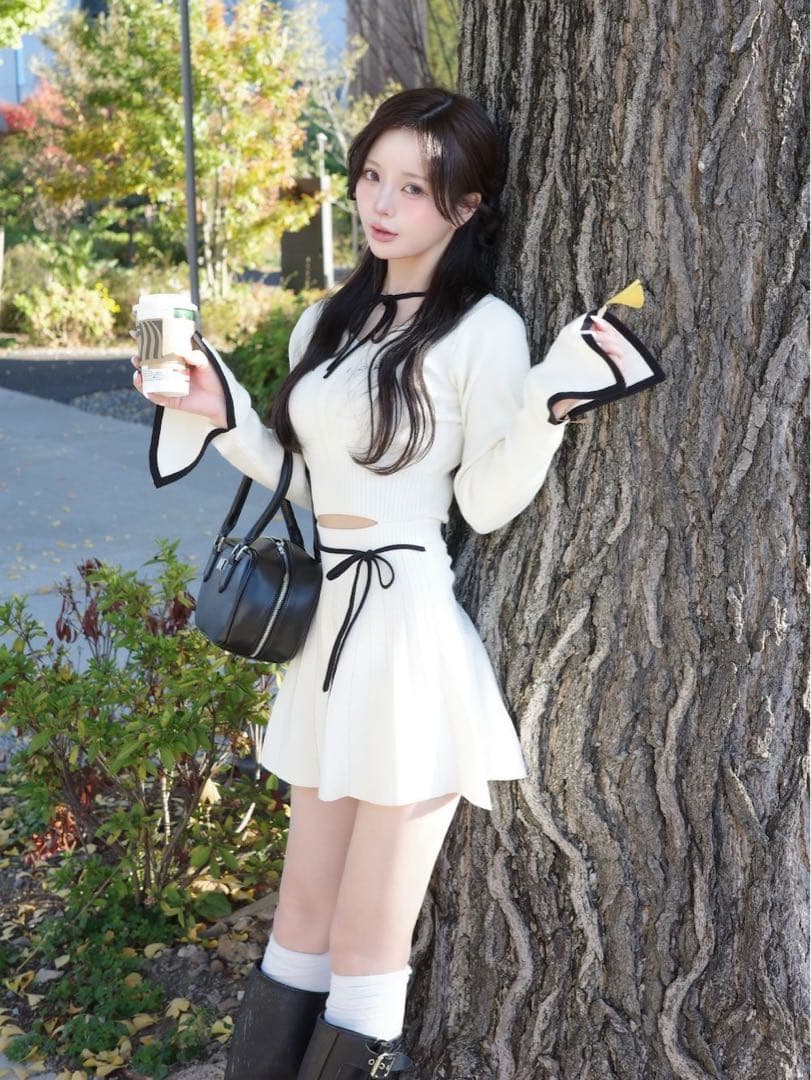 新品タグ付 ダーリッチ ウエストオープンリボンデザインニットミニワンピース F