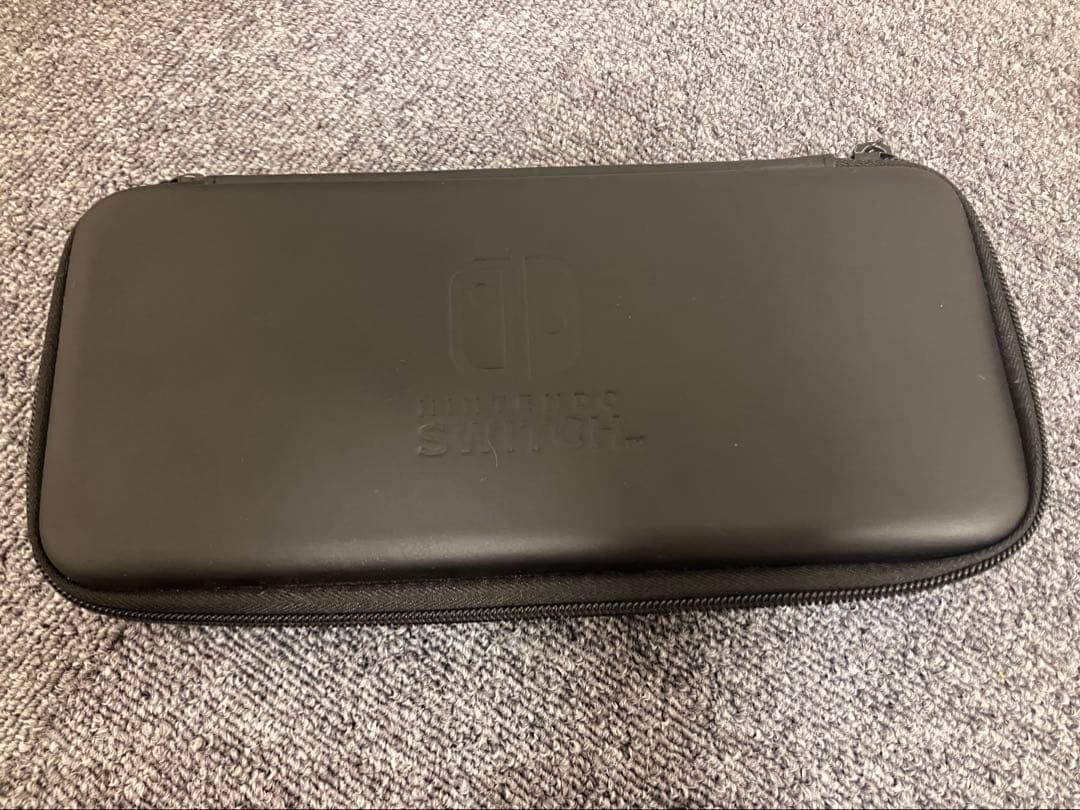 Nintendo switch 旧型 ＋Joy-Con ＋専用ケース付き※箱無し
