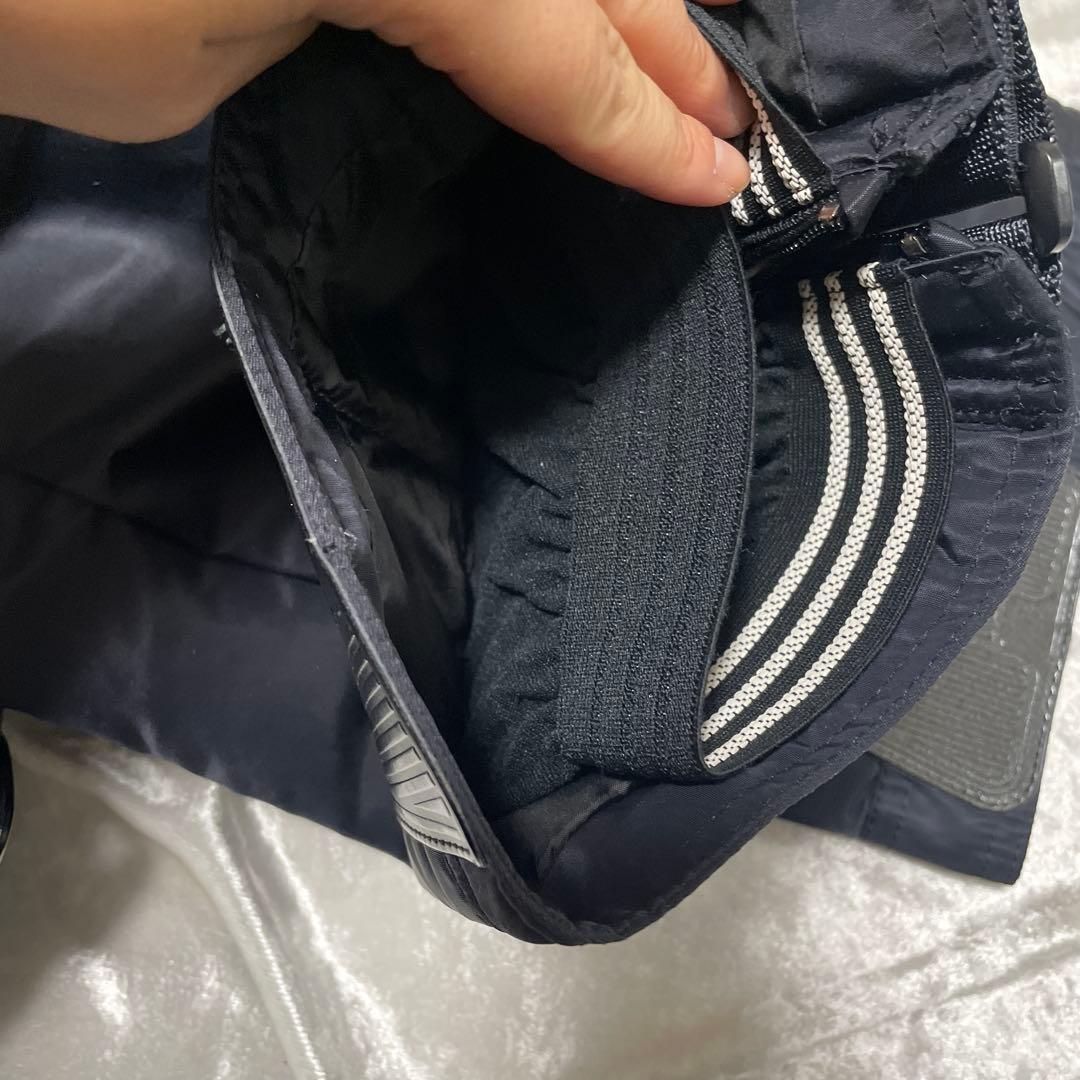 美品　タグ付き　デサント　パンツ　ロゴ　スキー　ウェア