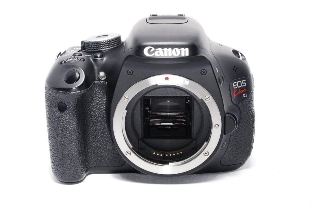 ❤️超美品❤️CANON KISS X5 一眼レフカメラ 手ブレ補正 初心者
