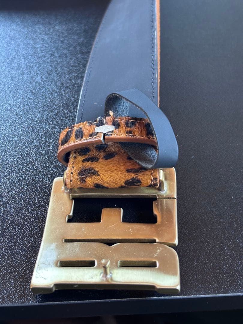 BLACKEYEPATCH ヒョウ柄レザーベルト