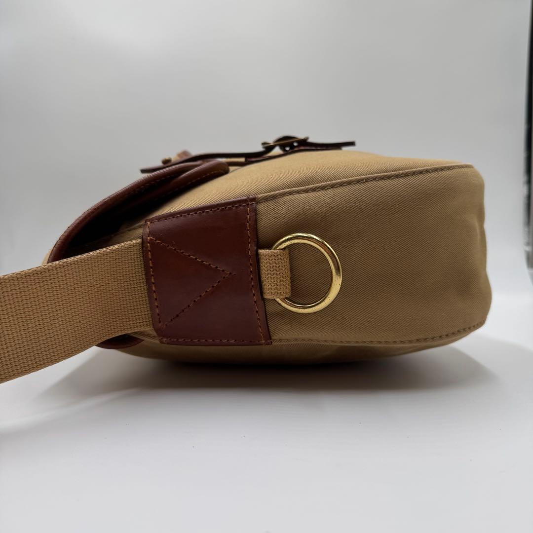 極美品✨ ブレディー ARIEL TROUT メッセンジャーバッグ A4 茶色