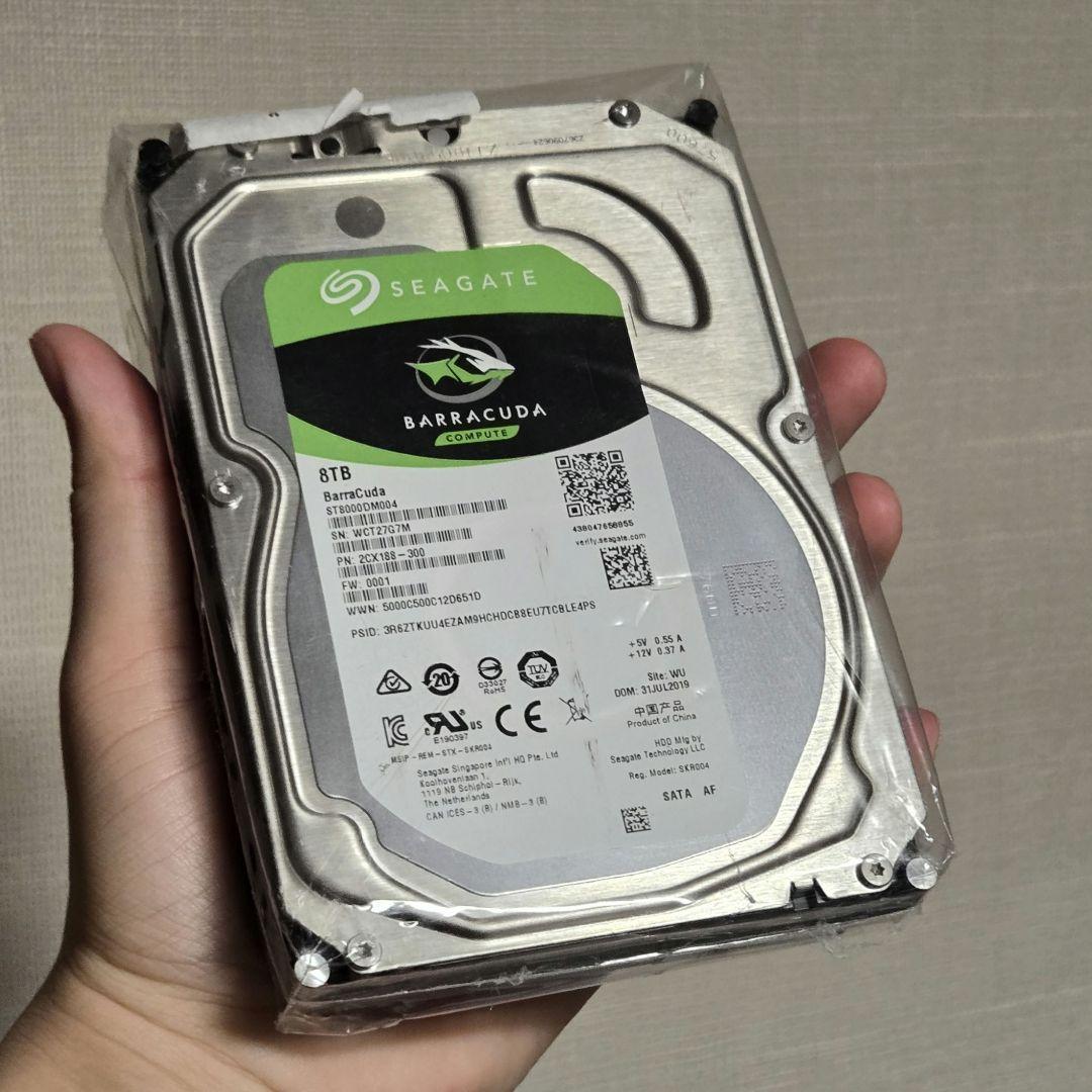 外付けハードディスク・ドライブ Seagate Barracuda ST8000DM004 8TB