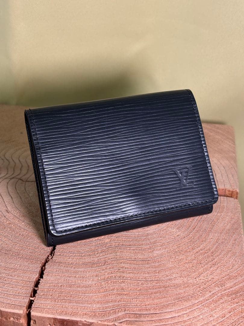 最終値下げ！　美品　Louis Vuitton ブラック 名刺入れ