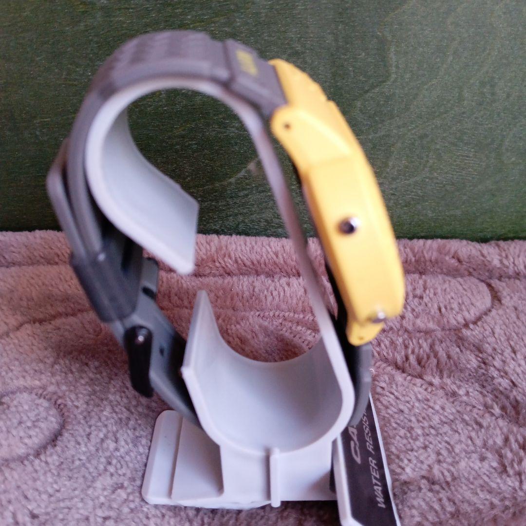 CASIO 防水デジタル腕時計 イエロー/グレー