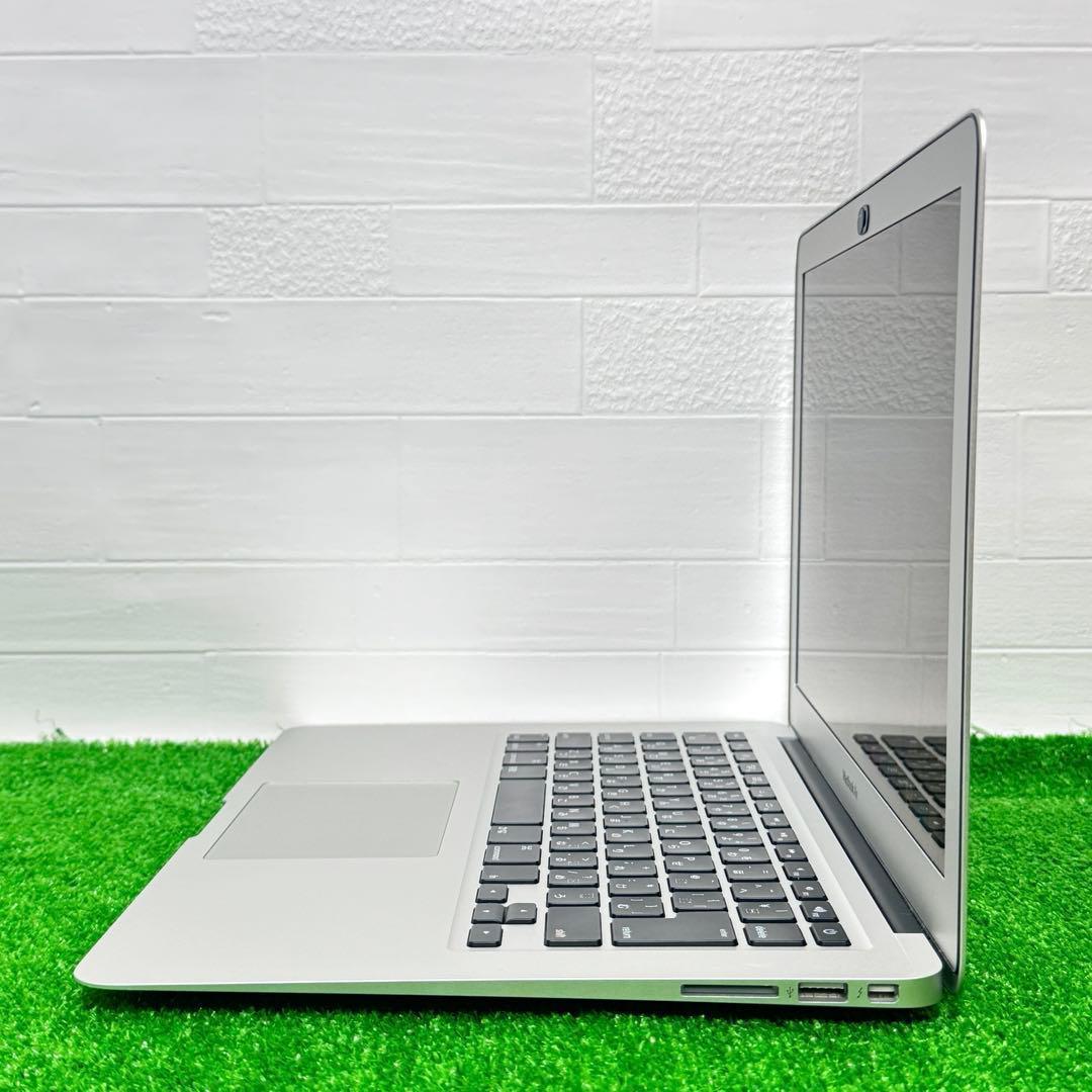 Apple MacBook Air i5 4GB SSD256GB ノートPC